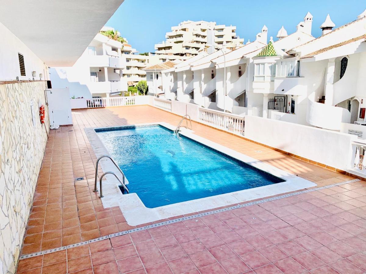 VIVE BENALMÁDENA Apartamento La Paloma, PLAYA a 100m Esterno foto